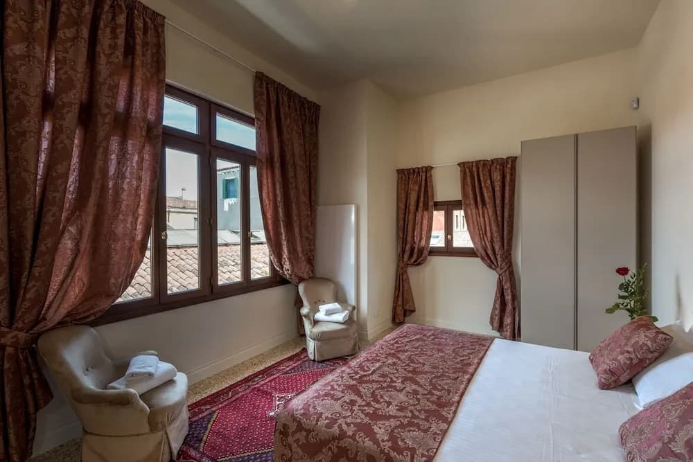 Ca' Longo Palace Apartments - photo 7