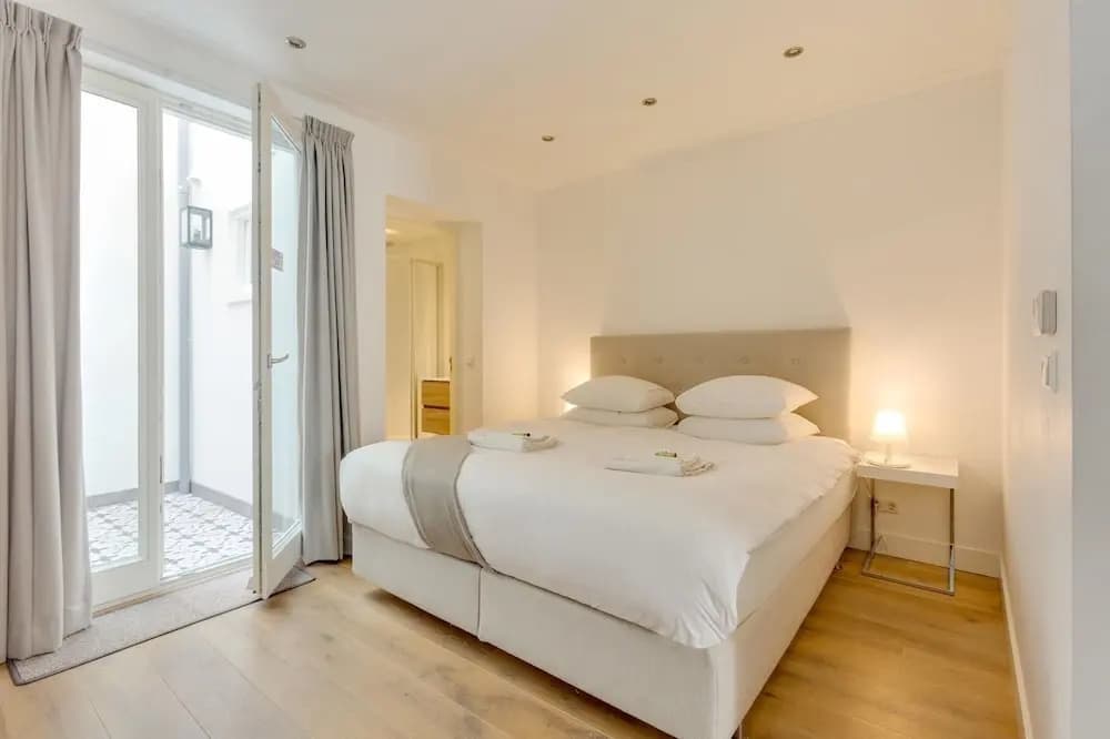 Super Luxurious Studio Jordaan - photo 5
