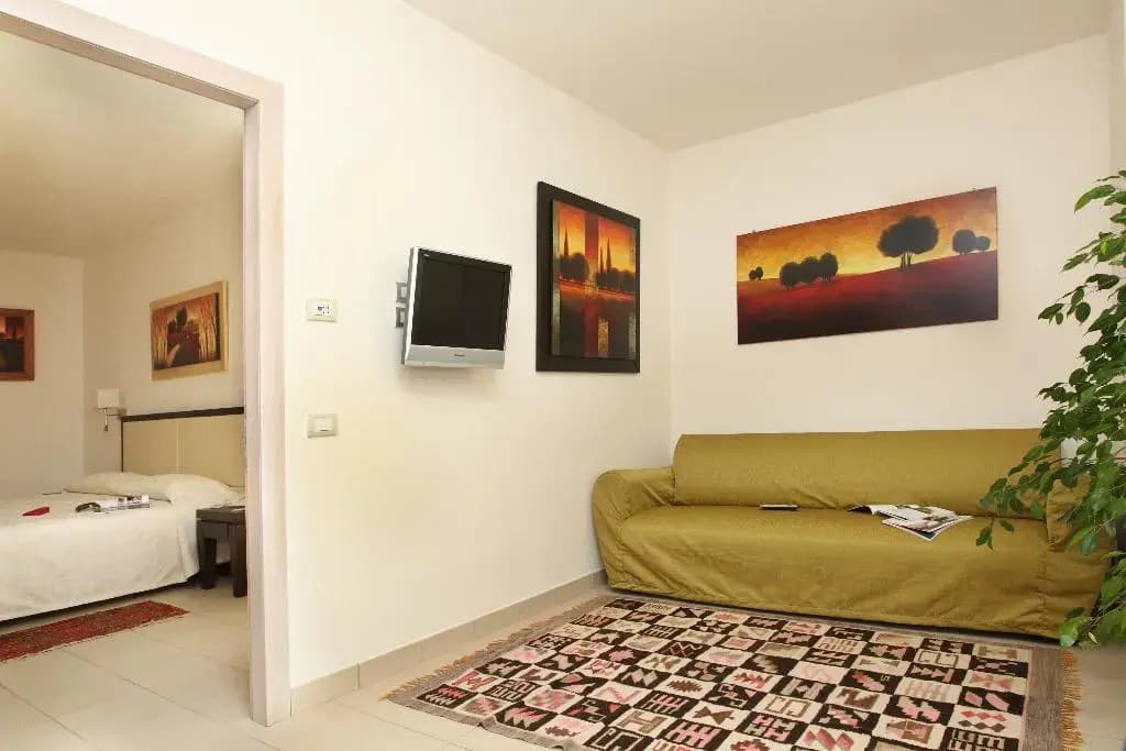 Quadra Key Easy Home In Florence - photo 5