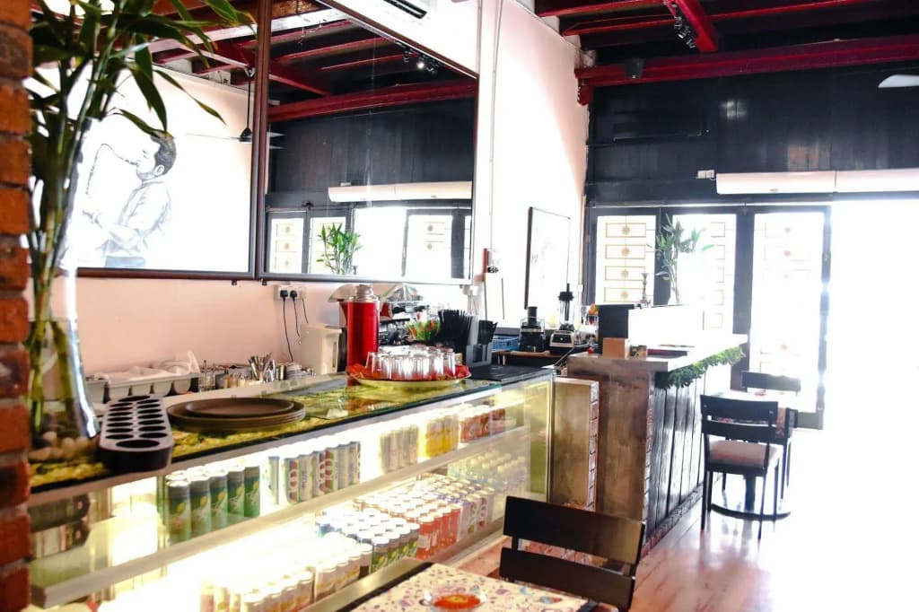 ZEN Rooms Lebuh Campbell - photo 11