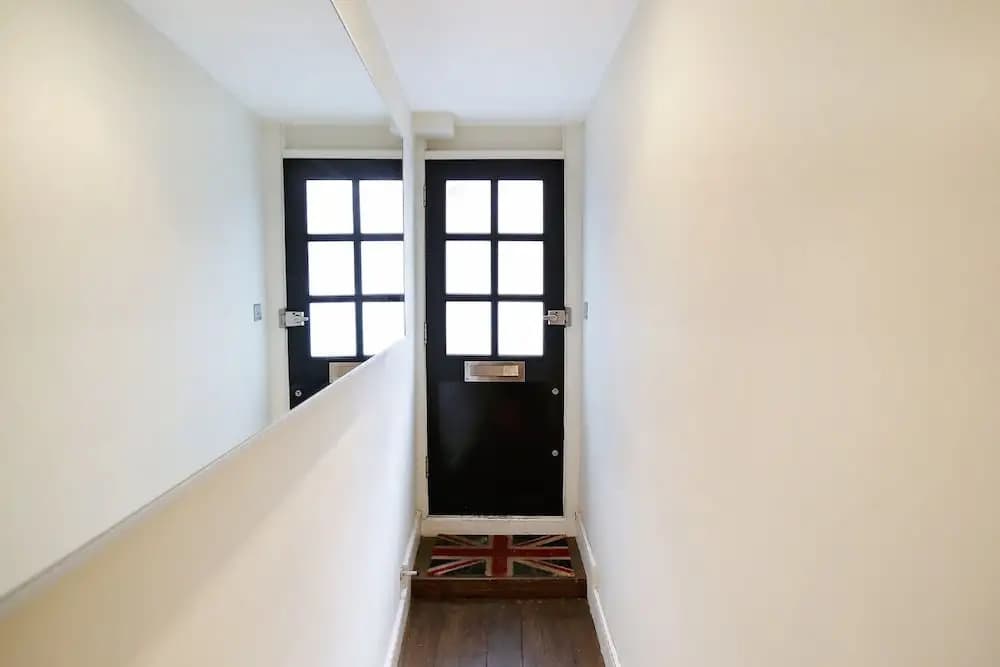Trafalgar Square - Piccadilly Circus Apt - photo 9