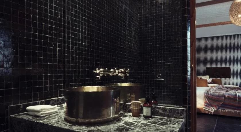 Riad Zouina - photo 30