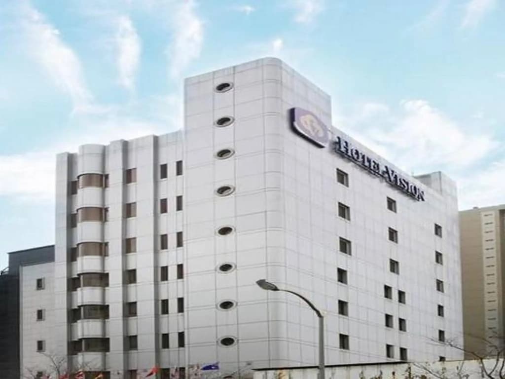 Hotel Vision - photo 1