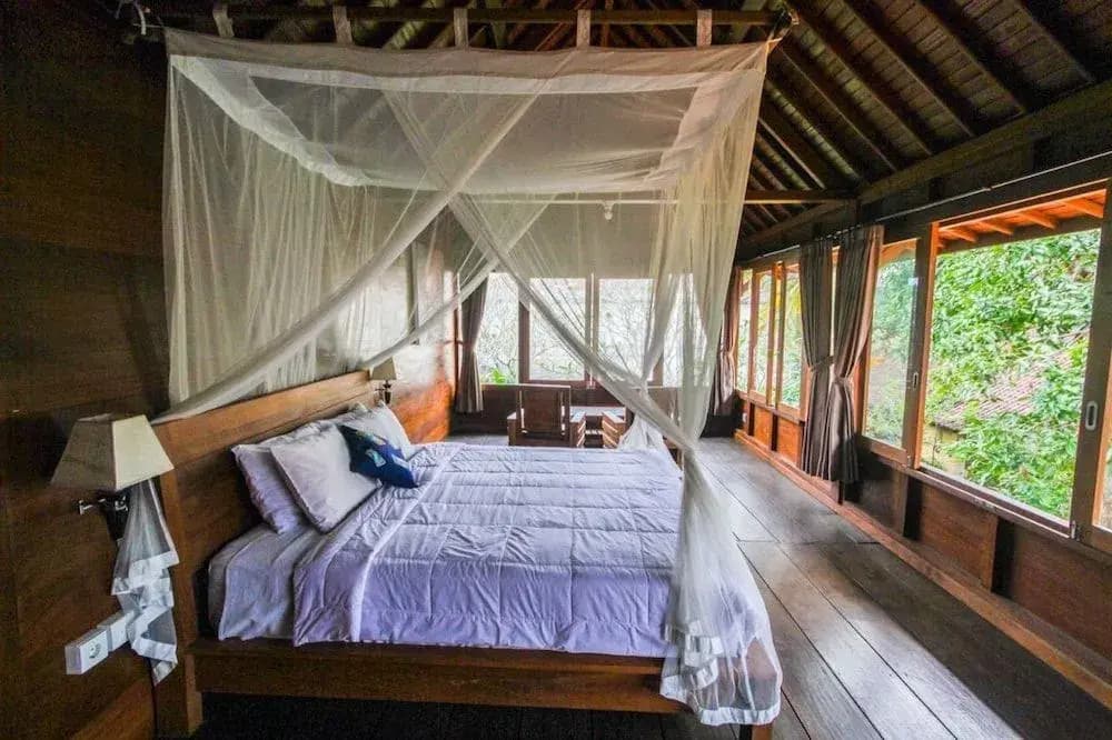 Sari Bamboo Bungalows - photo 50