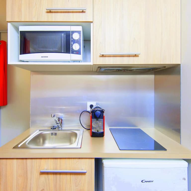 Villa Serafina Apartments - photo 26