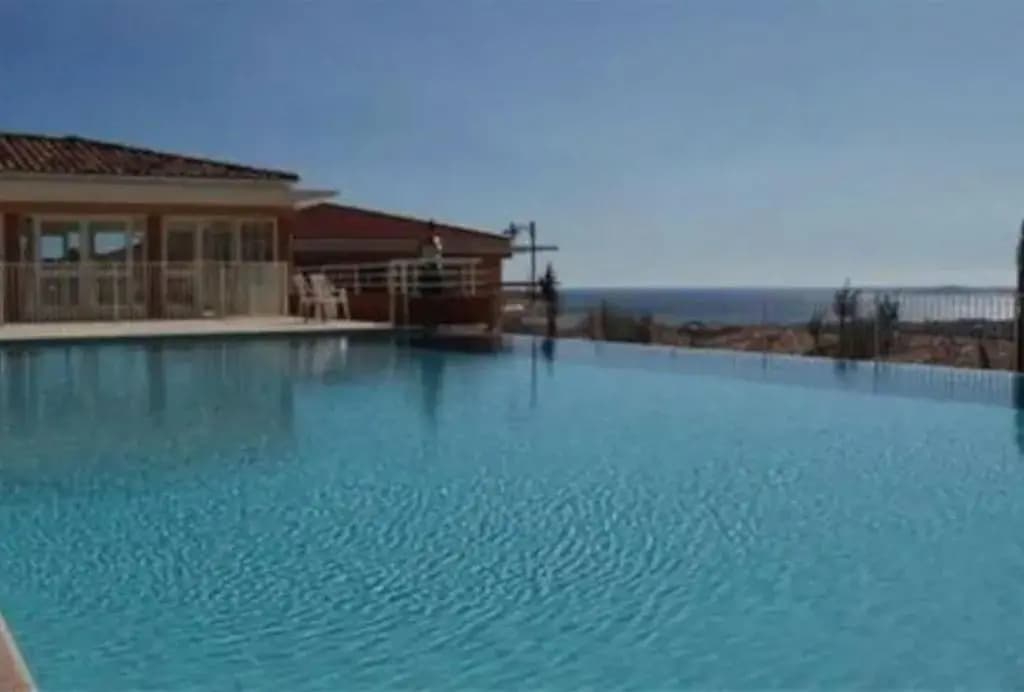 Appartement 3 pièces vue mer, parking + piscine - photo 8