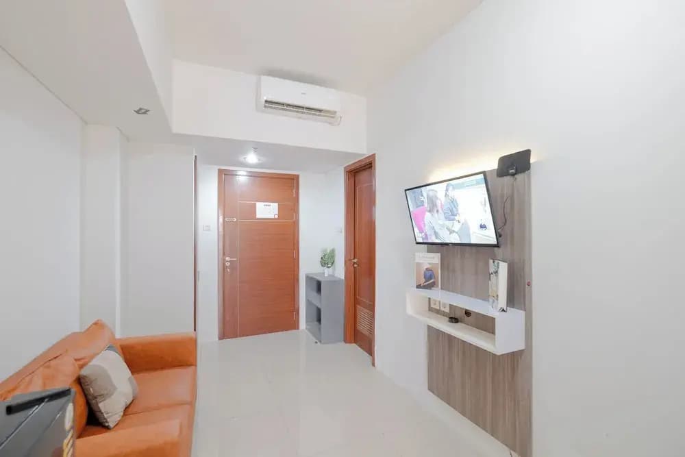 Best Deal and Comfy 2BR Apartment at Vittoria Residence - photo 10