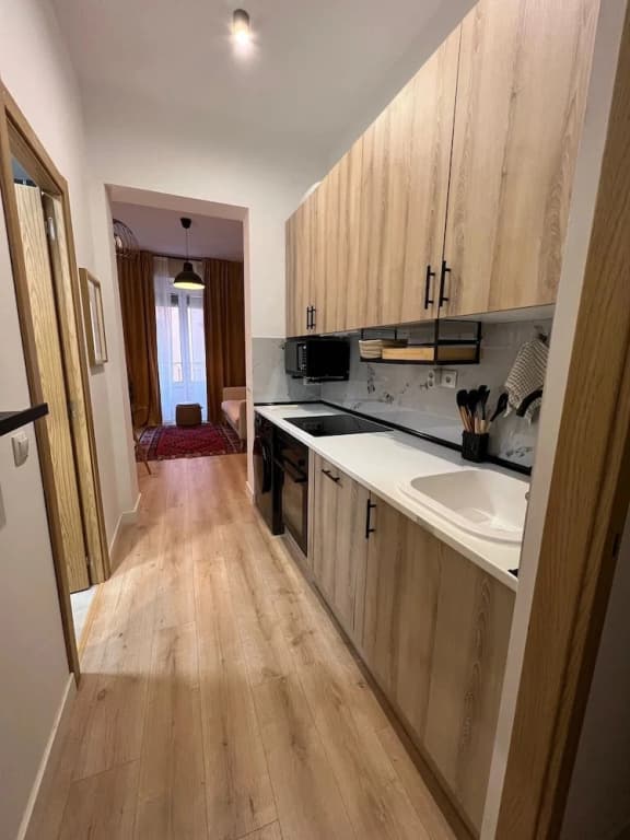 w Dreamy 1BR With Great Balconny - photo 4