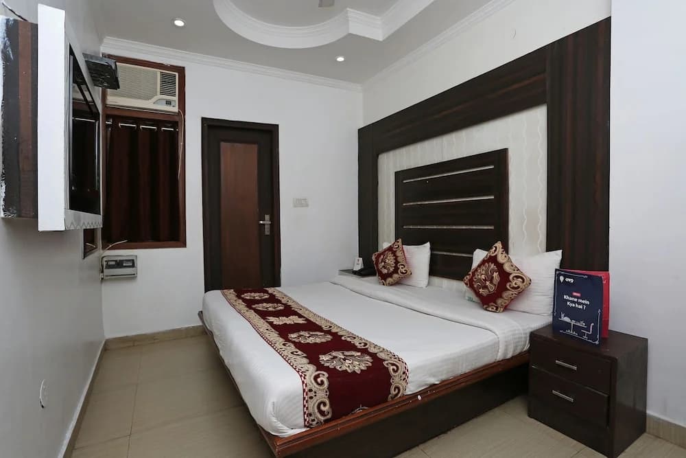 OYO 9042 Hotel Jai Balaji - photo 7
