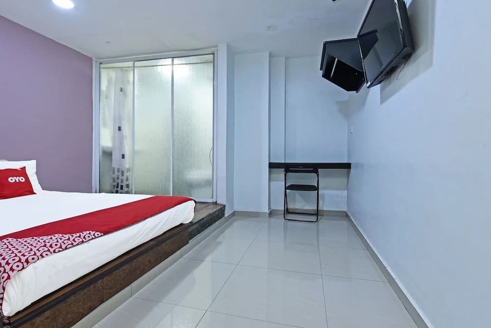 Oyo 992 Orange Hotel Kuala Pilah - photo 1