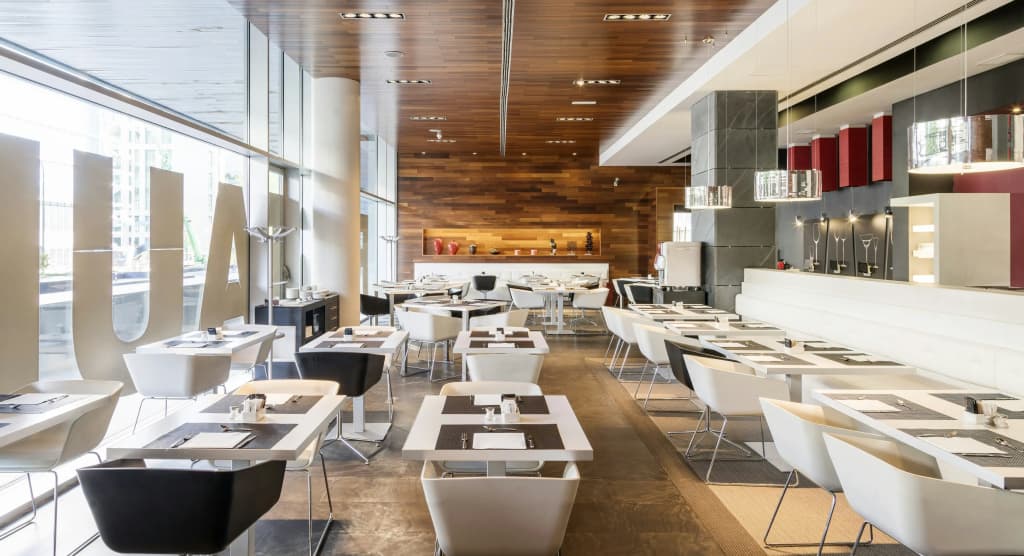 Hotel ILUNION Atrium - photo 21