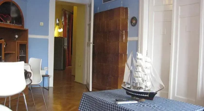 Artist Residence Déri - photo 3