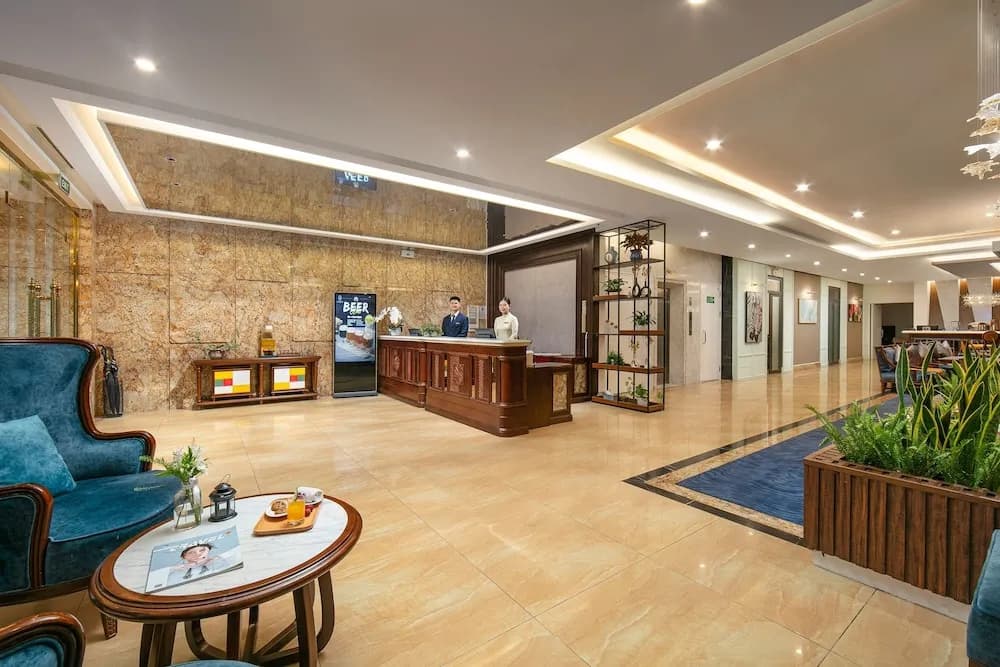 Gloud Hotel - photo 2