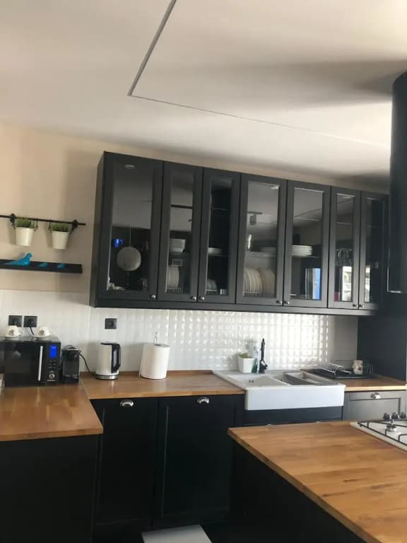 Luxurious Apartment With big Balcony Best Location - photo 18