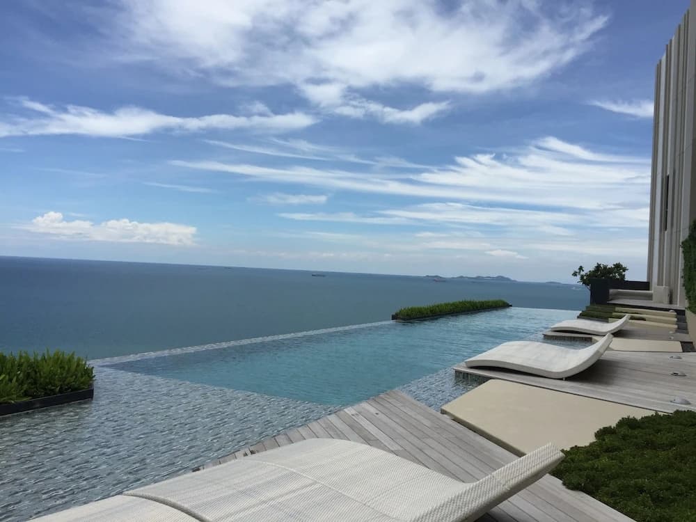 Away Baan Plai Haad Wongamat - photo 10