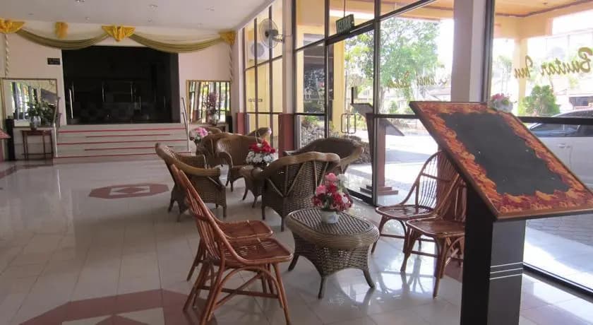 Parit Buntar Inn - photo 8