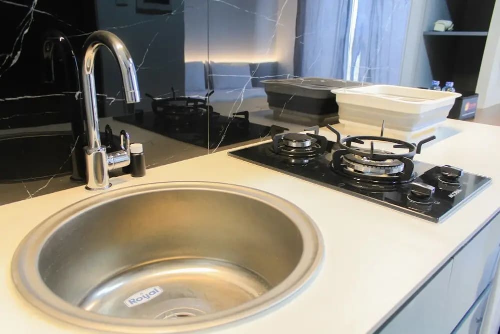 Homey and Comfort Studio at West Vista Apartment - photo 4