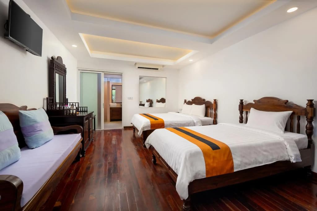 La Residence WatBo Hotel - photo 6