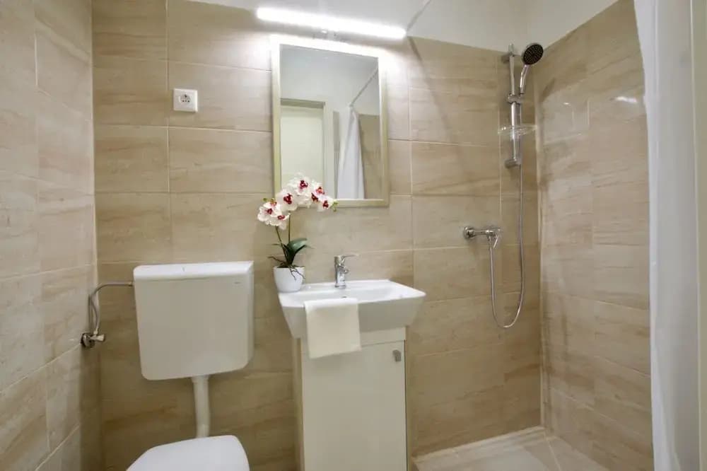St King 11. Studio Apartments - photo 14