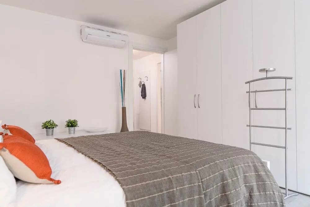 Hintown - Marina's White Apartment - photo 14