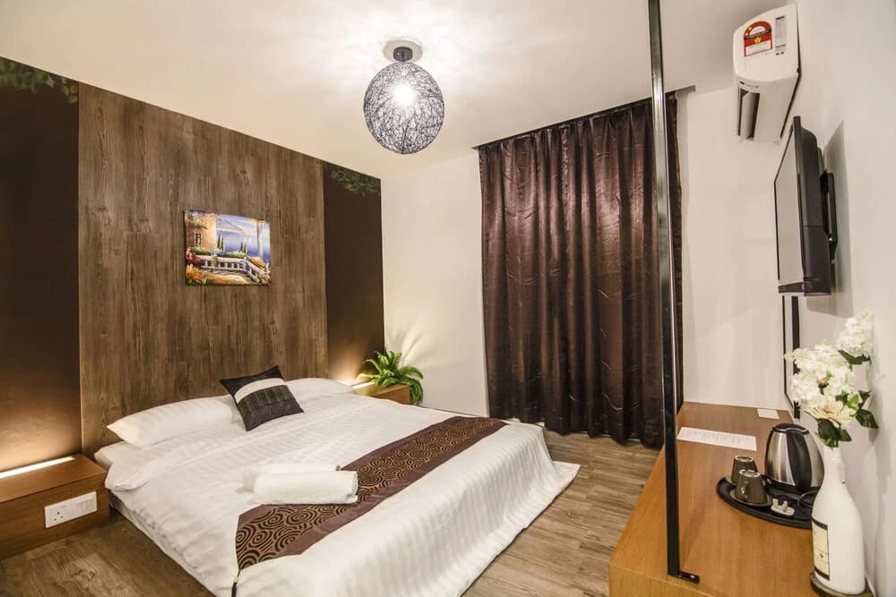 The Grace Hotel - photo 3