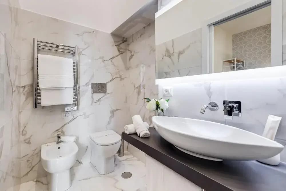 Trevi Private Suites - photo 9