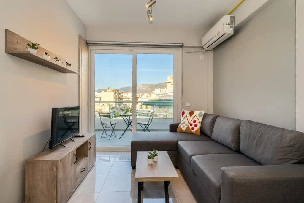 Sunny penthouse w/ Acropolis view next to metro - photo 26