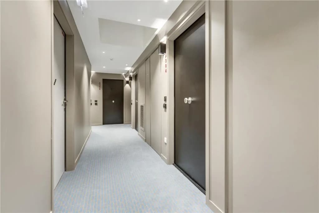 Mode Paris Aparthotel - photo 13