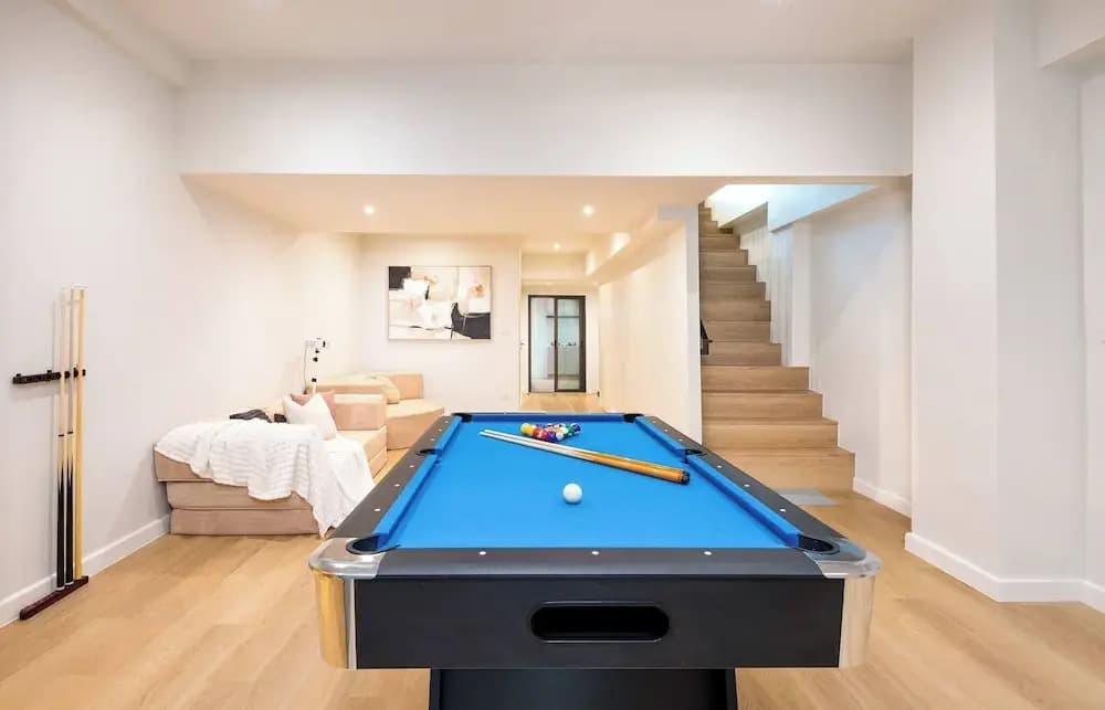 Stylish 5BR Poolhouse & Theater 2mins to BTS - photo 26