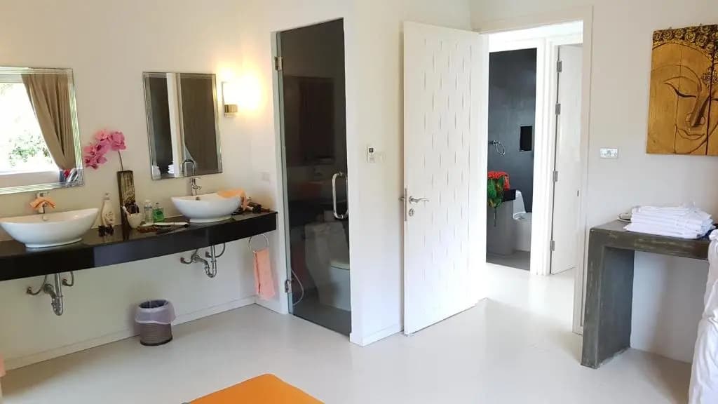 Paradise Island Villa - main photo