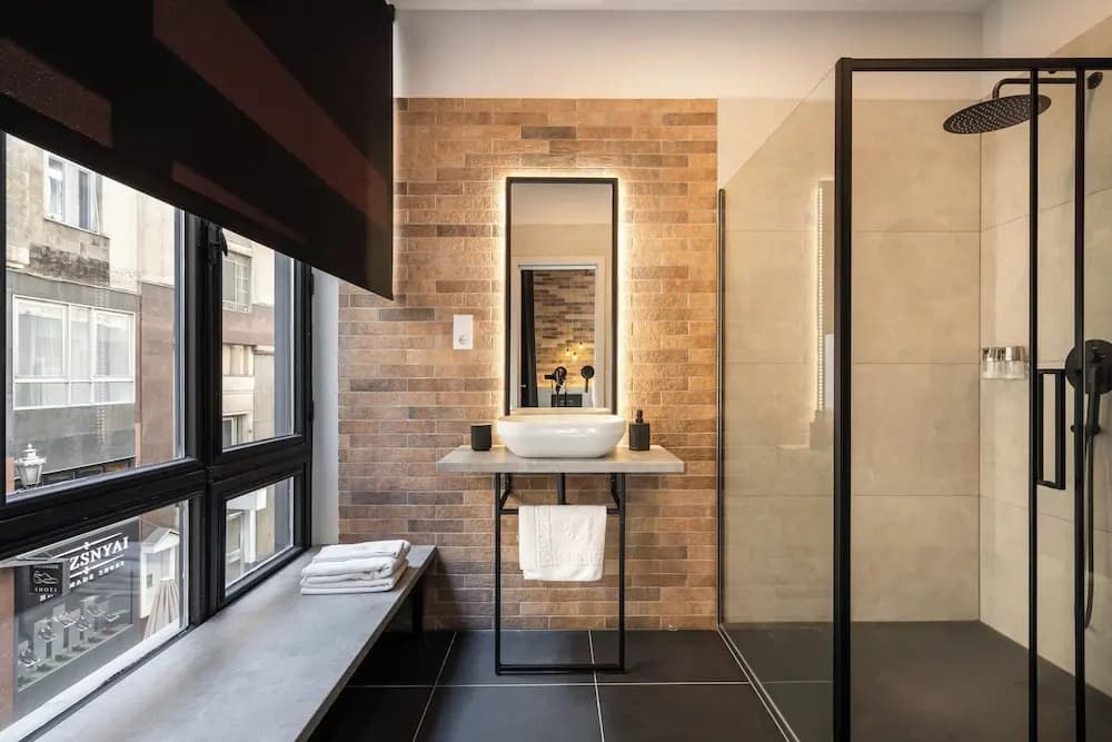 Vaci Boutique Loft Suites - photo 21