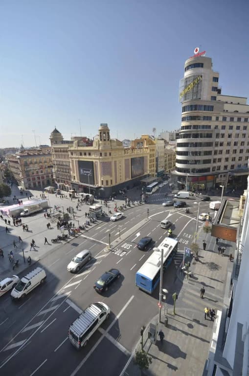 Hostal Valencia - photo 13