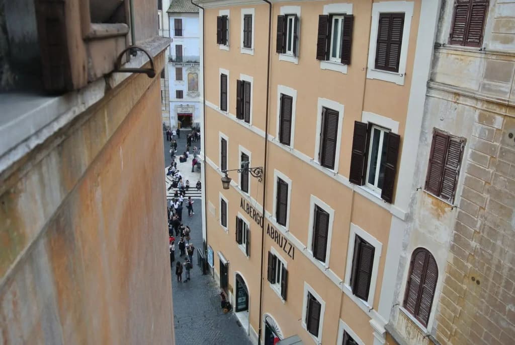 The Pantheon Apartment - photo 1