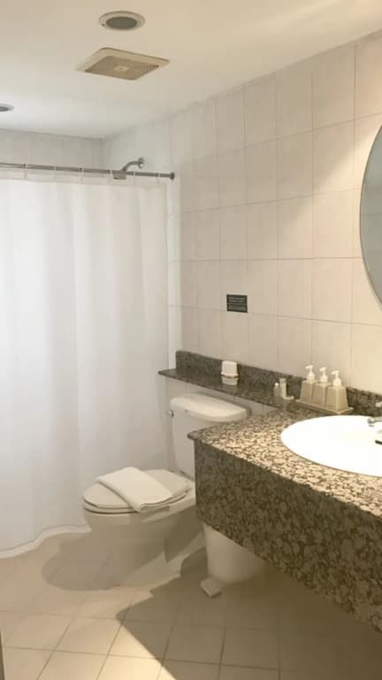 Surin Bay Inn - photo 8