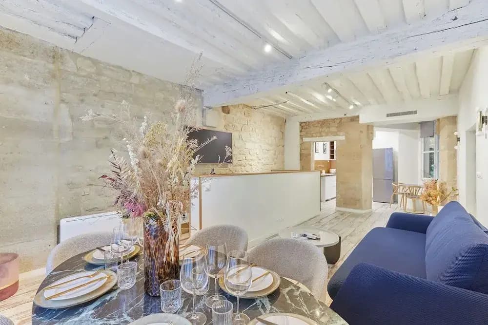 Amazing Apartment in the Center of Paris - photo 11