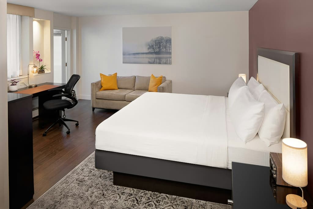 The Andrew Hotel - photo 4