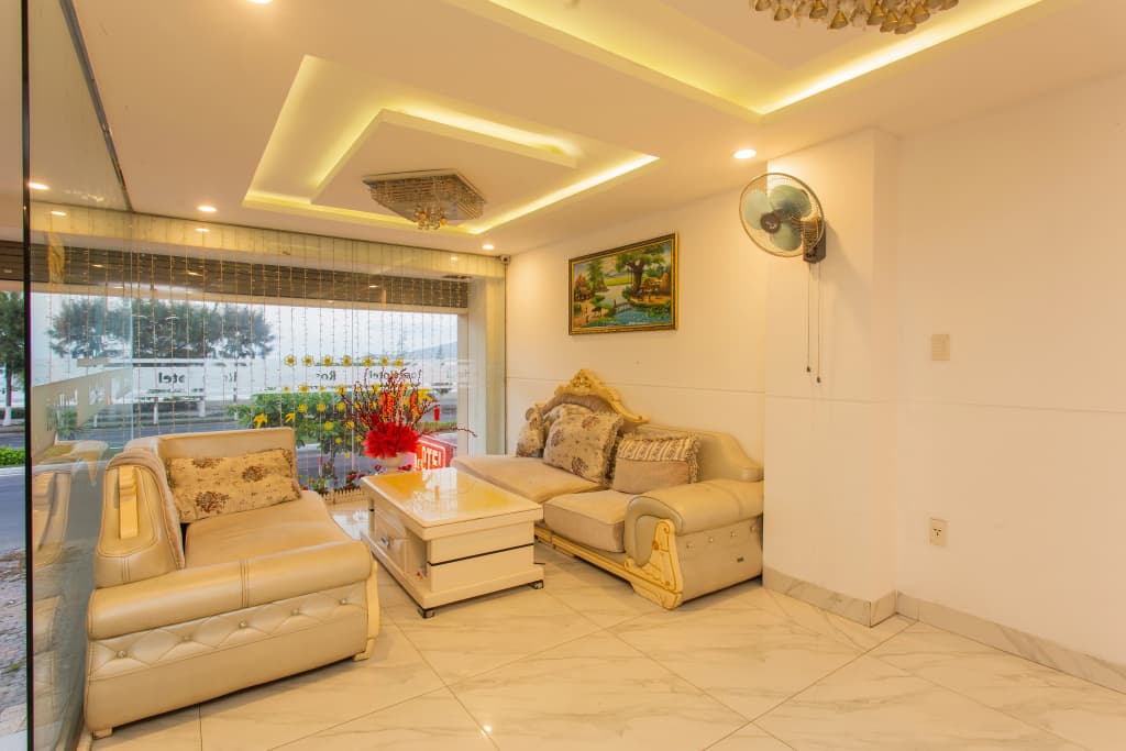 Rose Hotel - photo 17