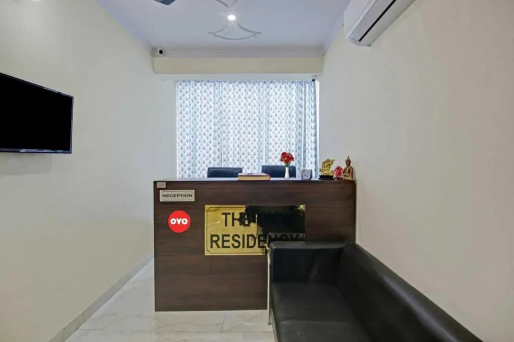 OYO Flagship IAE522 Hotel Cozzy Homes Stay - photo 15