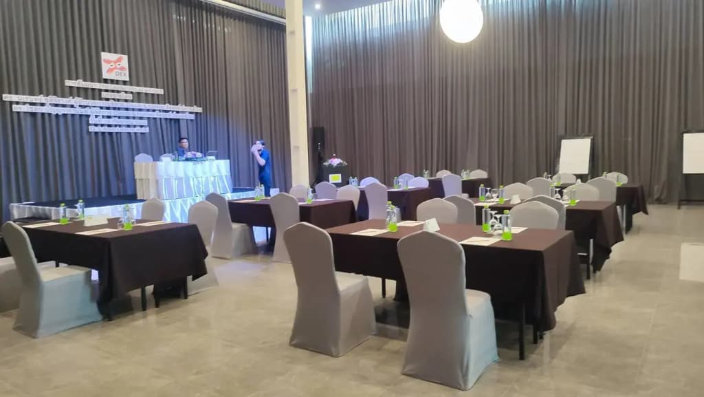 S Ram Leisure Hotel - photo 20