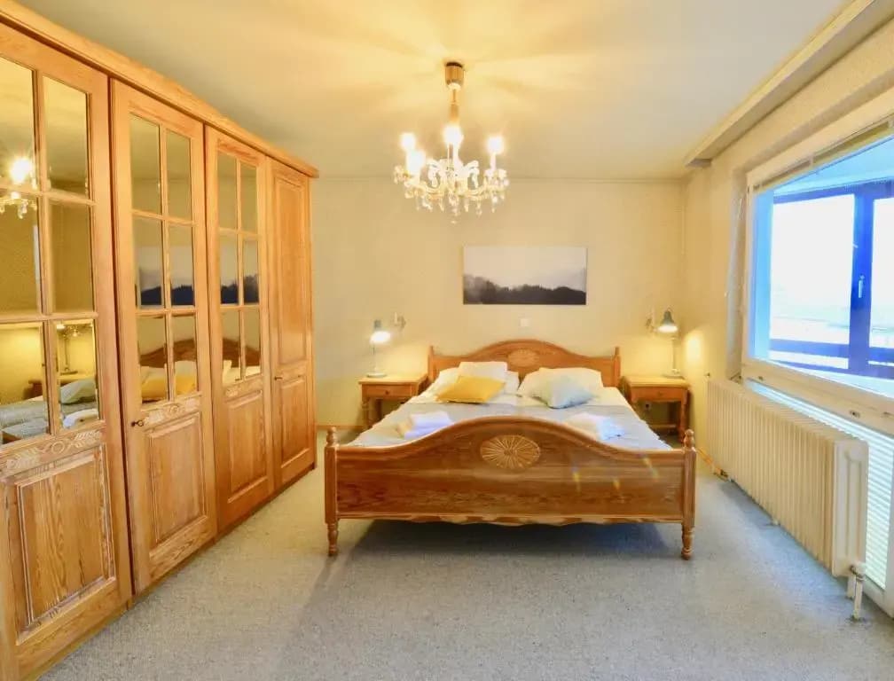 3-Bedroom-Flat With Parking Space - photo 3