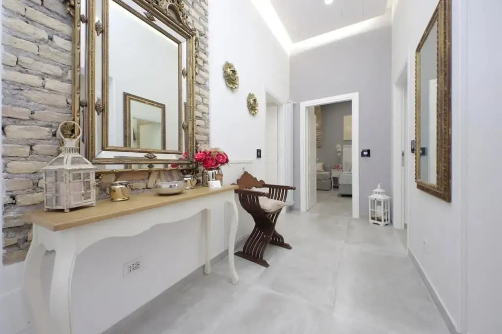 Roman Holiday Apartment - photo 8