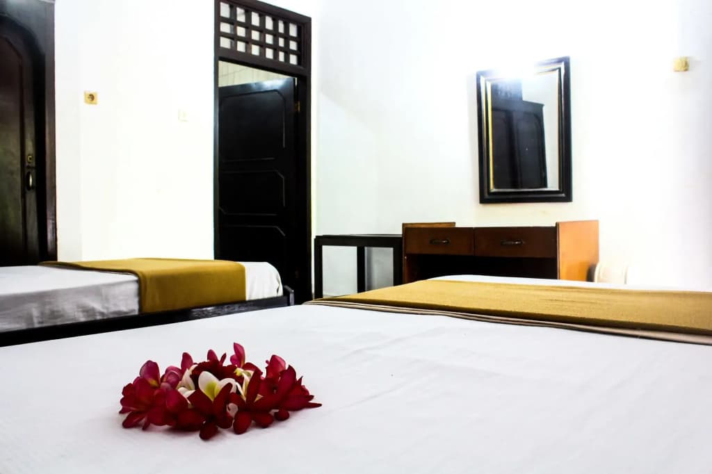 Berlian Beach Inn Kuta - photo 4