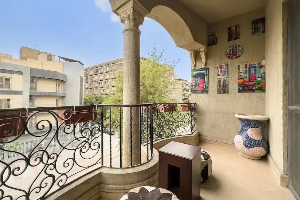 Xuru Stays I The Luxe Loft 2bdr Apt. @ Maadi - photo 24
