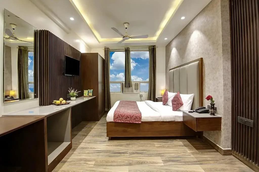Hotel Kashish Plaza - photo 7