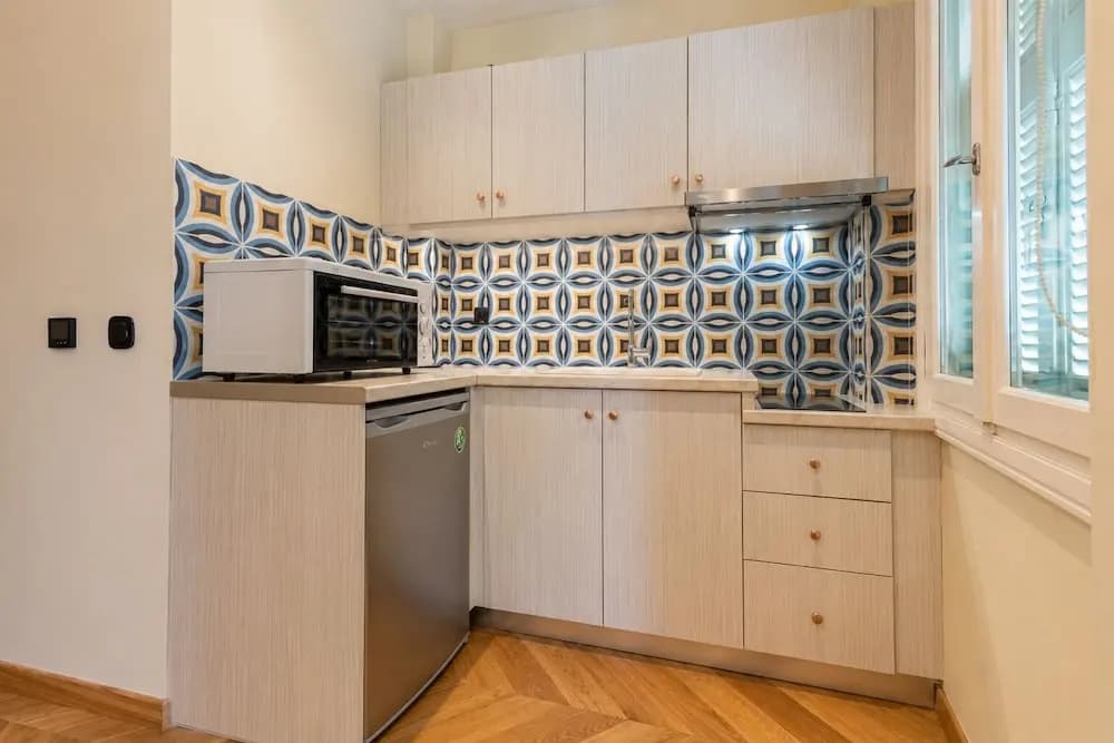 Ipelhome Plaka Boutique Apartments - photo 31