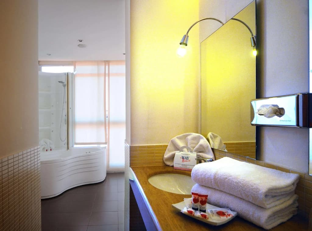 Best Western Plus Globus Hotel - photo 7