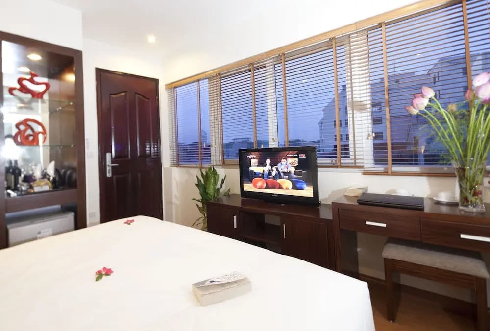 Rising Dragon Legend Hotel - photo 7