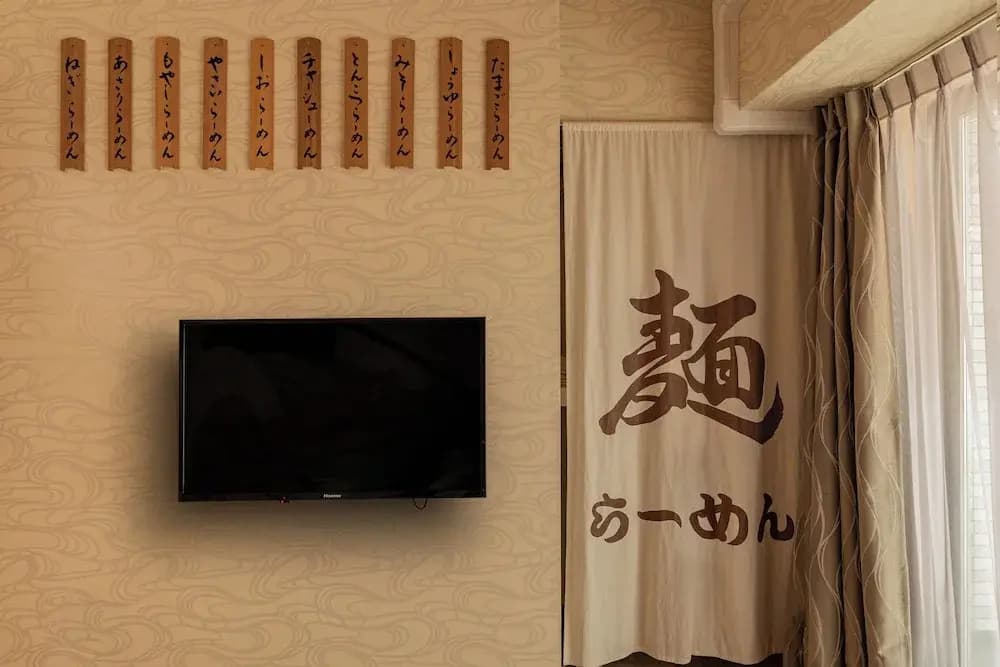 V Boutique House - photo 1