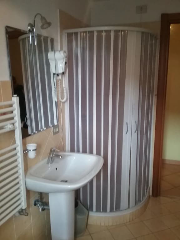 Alex Romano Hotel - photo 9