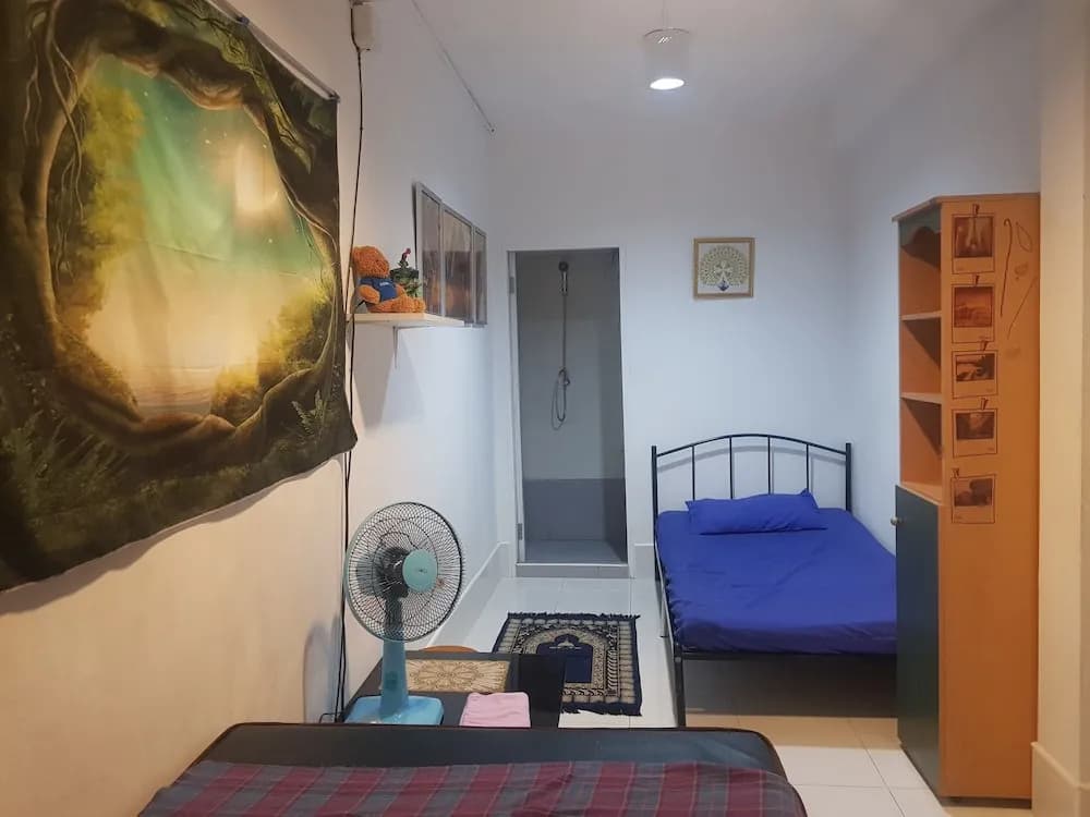 Sam's Place - photo 17